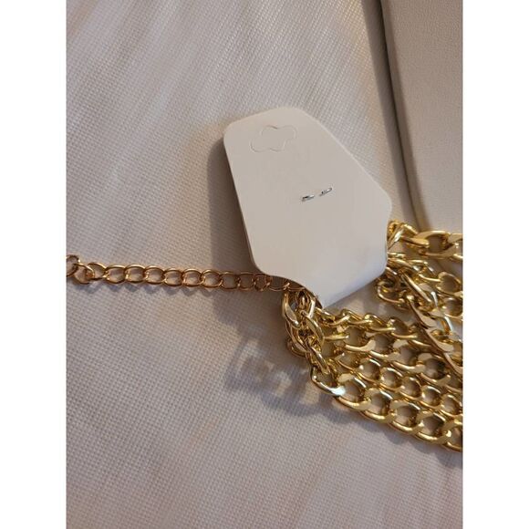 Thick gold tone multi-chain choker necklace faux diamond circle pendant - Picture 3 of 6